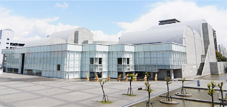 栗東芸術文化会館さきら